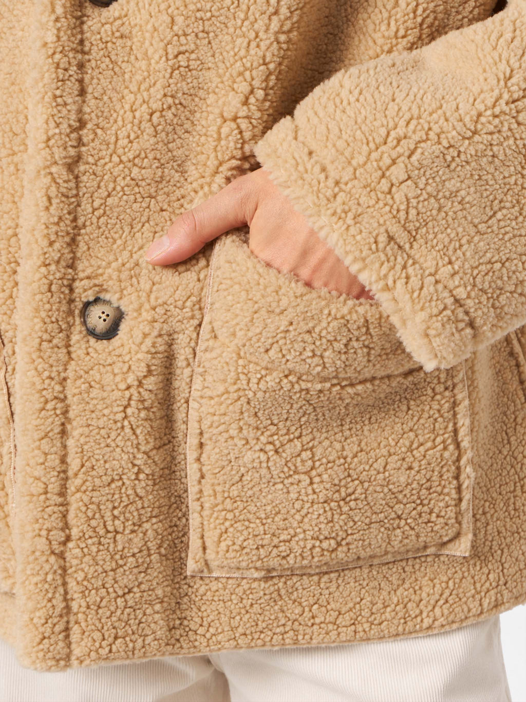 Cappotto reversibile Dorys beige effetto montone con motivo product image 5