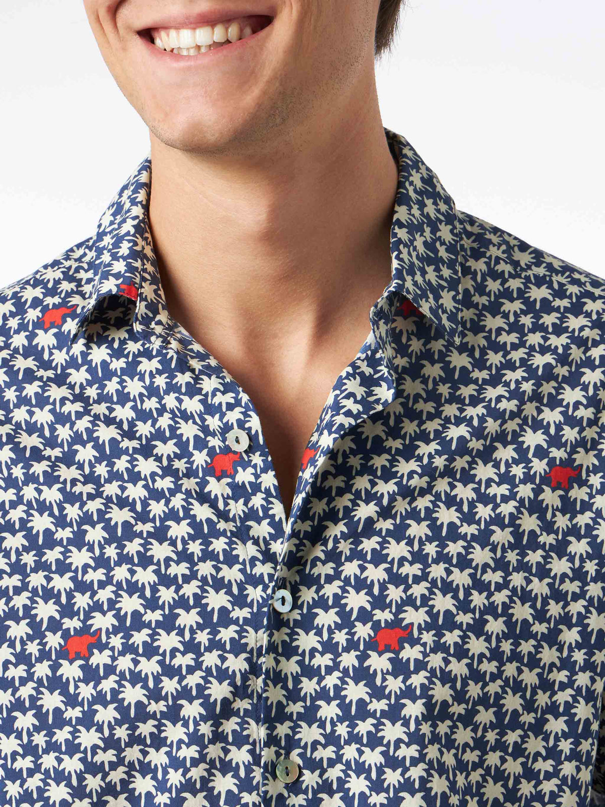 Camicia Sikelia blu navy in mussola con stampa palme product image 3