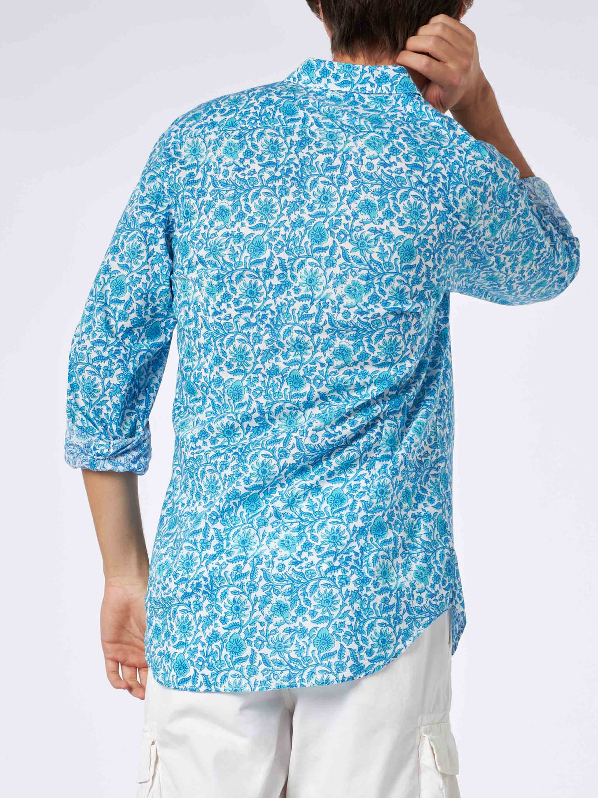 Camicia Sikelia bianca in mussola con motivo floreale product image 3