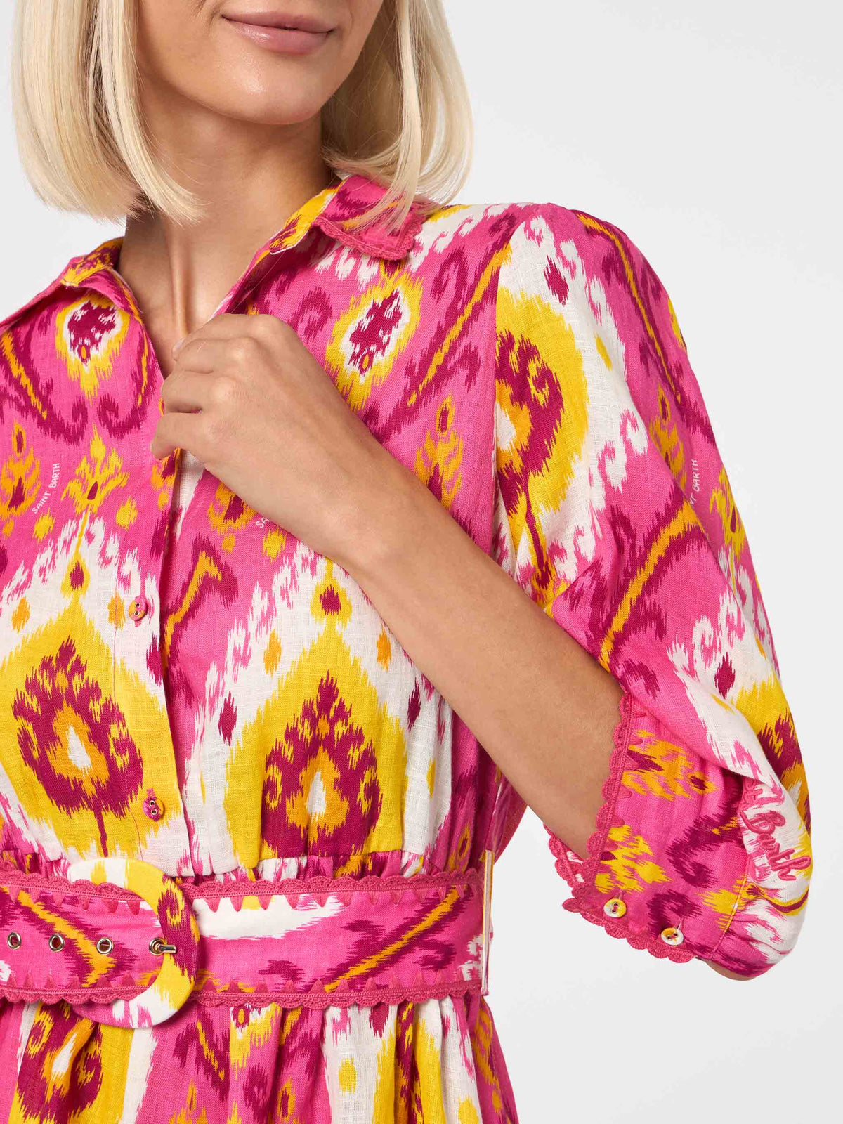 Abito Daisi con volant fucsia e giallo in lino con stampa ikat
