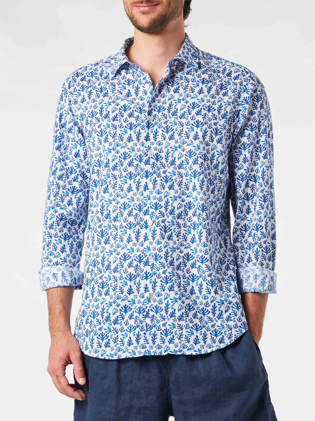 Camicia Sikelia bianca in mussola con stampa foglie dipinte product image 1