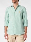 Camicia Pamplona verde e bianca in seersucker a righe con product image 1